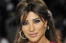 نجوم اختاروا أزواجاً وزوجات من غير دينهم