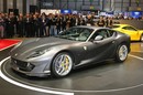 سيارة 812 Superfast الجديدة نجمة صالة فيراري (صور)