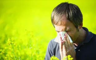 بخاخ معقم يقضي على كورونا بـ 50 درهماً