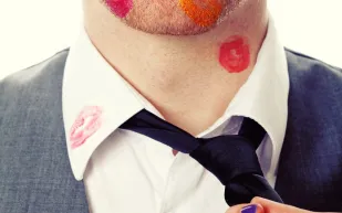 هل سمعت يوماً بمرض التقبيل ؟!