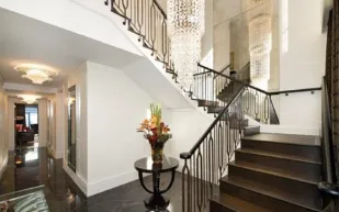 بالصور..قصر لندني فاخر للأثرياء فقط بـ67 مليون دولار