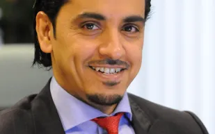 من طعن الذوق العام؟