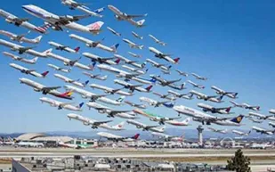 بالصورة: إقلاع 75 رحلة من مطار لوس أنجلوس بوقت واحد!