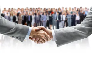 ثلاث خطوات للحصول على ترقية في العمل