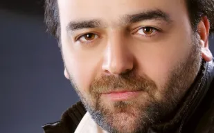 عقيد باب الحارة يترشح للرئاسة أمام الأسد 