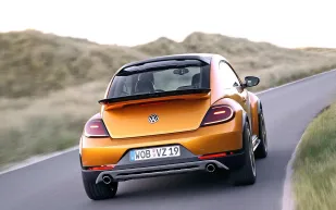 الخنفساء تقتحم الأراضي الوعرة في 2016