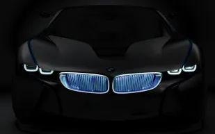 بالصور:BMW I8 سبايدر مع مفتاحها الجديد.