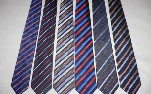 ايران هى الدولة الوحيدة التى تمنع ربطة العنق، والسبب؟؟؟