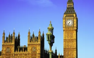 تنظيف ساعة "بيغ بن" الشهيرة يحتاج 4 أيام