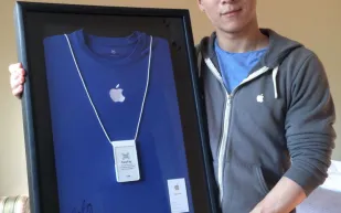 أكثر من 80 ألف دولار ثمن بطاقة عمل موظف سابق في "آبل"! 