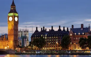 أين تجد أرخص سعر لدرجة رجال الأعمال إلى لندن هذا الصيف؟