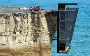 منزل لقضاء الإجازات “على حافة الهاوية”..بالصور