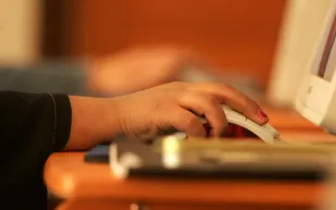 أستراليا تفتح تحقيقاً حول مواقع المواعدة عبر الإنترنت