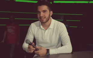 أفيخاي أدرعي لـ «حازم شريف»: مبروك يا ابن الجار