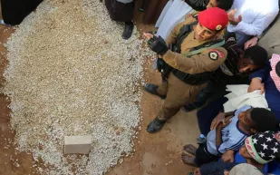 زعماء عالميون يتوافدون على السعودية للتعزية بوفاة الملك عبدالله