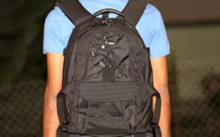 لن تضيع أغراضك الثمينة مع هذه الحقيبة الذكية 