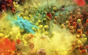 حمدان بن محمد يكّرم الفائزين بجائـزة التصوير الضوئي