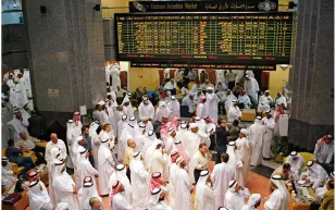 أفضل 8 وسائل لكسب النقود في الإمارات في 2015