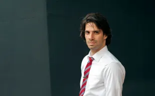 الباحث السعودي حسام الزواوي:  محارب "البكتيريا الخارقة"