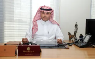 مجموعة العيسى السعودية مع "الخمسة الكبار" في دبي.