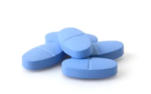 طفل يتناول الفياغرا ليبقى على قيد الحياة