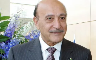 حقيقة ظهور عمر سليمان في أحد مولات القاهرة