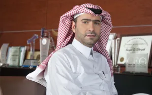 من هو الوزير الشاب ماجد الحقيل؟