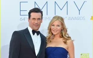 بالصور: جون هام ينفصل عن صديقته بعد 18 عاماً!