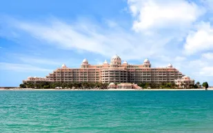 برانش عائلي من وحي البحر كل يوم جمعة في فندق كمبنسكي نخلة جميرا