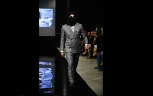 المصمم اللبناني نمر سعادة يتحدى الدمار بمجموعته الجديدة