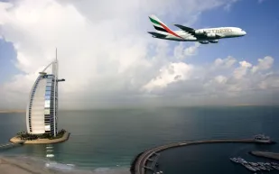 ما هو تصنيف مدن الإمارات بين أغلى مدن العالم للمعيشة؟