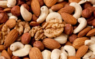 وجبات صحية خفيفة احفظها في مكتبك 