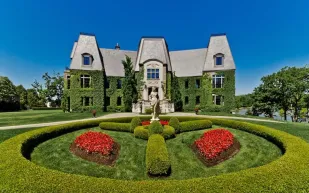 سيلين ديون تبيع بيتها مقابل مبلغ لا يصدق!