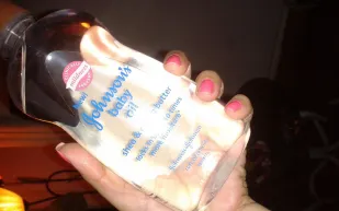 وفاة امرأة بالسرطان يغرم "جونسون آند جونسون" أكثر من 70 مليون دولار