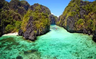جزيرة اريارا في الفلبين موقع جذاب لسياحة فاخرة