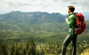 كيف تبقى حيا في البراري المقفرة