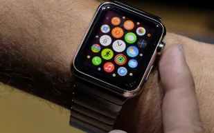 ساعة ذكية أنقذت حياته