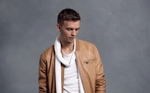 الوشاح الصيفي طريقك للاناقة لا يكتمل من دونه