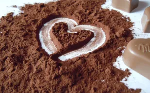 اذا كنت تريد النوم..فننصحك بالشوكولا