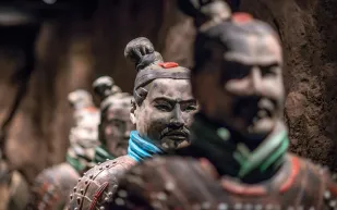 أسطورة جيش التيراكوتا الصيني 