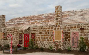 منزل الزنجبيل  في تكساس تعال لتزوره لا لتأكله