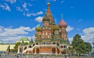 كاتدرائية القديس باسيل في موسكو نجمة الميدان الأحمر