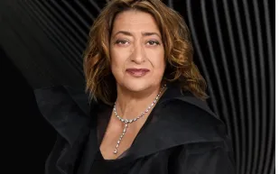 زها حديد امرأة عراقية غيرت نظرة العالم نحو المرأة المسلمة