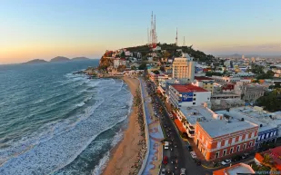 شاطئ العشاق في هافانا 