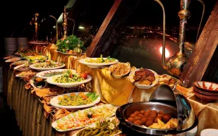 مطعم إيكيا يتيح تناول العشاء مجاناً بشرط واحد