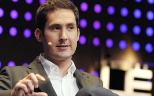 كيفن سيستروم واحد من مؤسسي تطبيق Instagram 