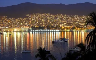 اكابولكو الليل كالنهار