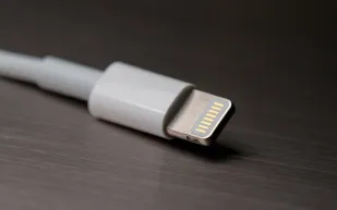 7 نصائح لتشحن آيفون بأفضل طريقة ممكنة