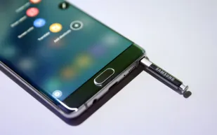 سامسونج تعرف مالذي حصل مع جلاكسي نوت 7 ولكن 