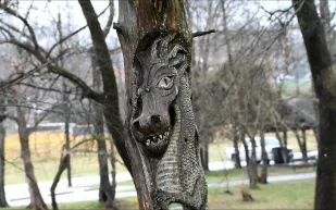 الأشجار المنحوتة في منتزه أور